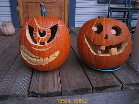 13594.789-Pumpkin_Lanterns_2012.jpg